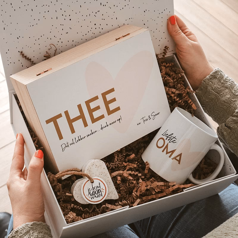 Wat is een leuk cadeau om voor oma te maken?