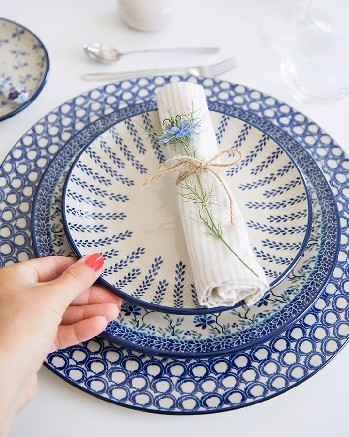 Hoe wordt bunzlau aardewerk gemaakt?