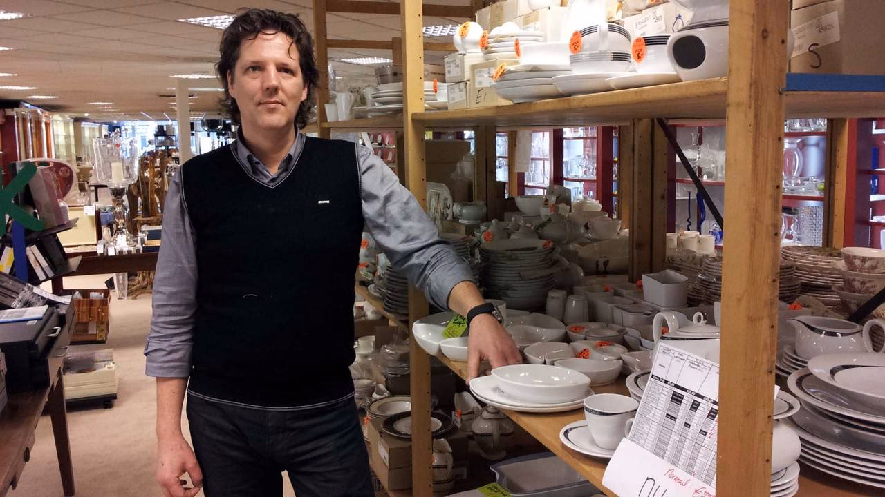 Wat zijn de openingstijden van Dono's in Chaam?